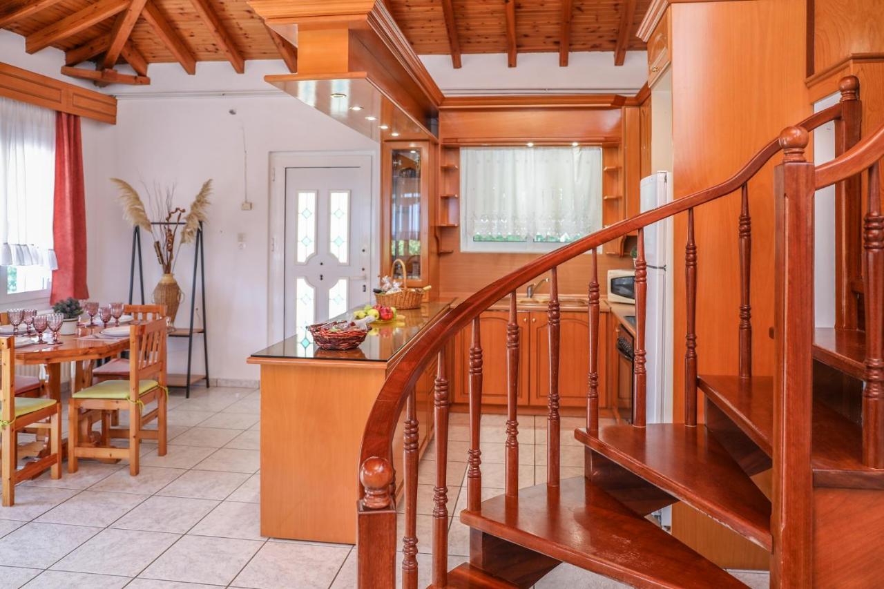 Villa Mitzelos Moni Evaggelistrias Ngoại thất bức ảnh