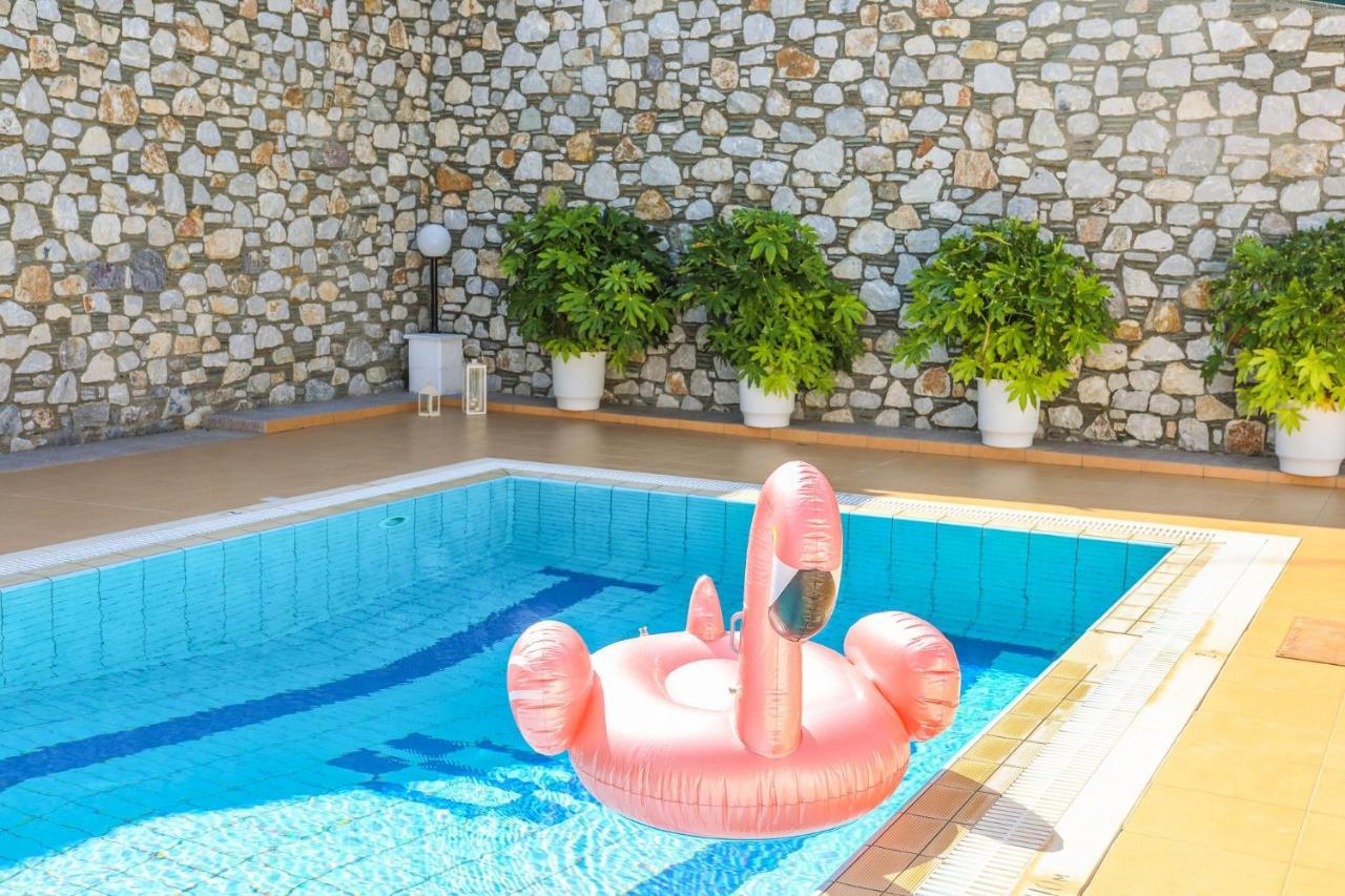 Villa Mitzelos Moni Evaggelistrias Ngoại thất bức ảnh