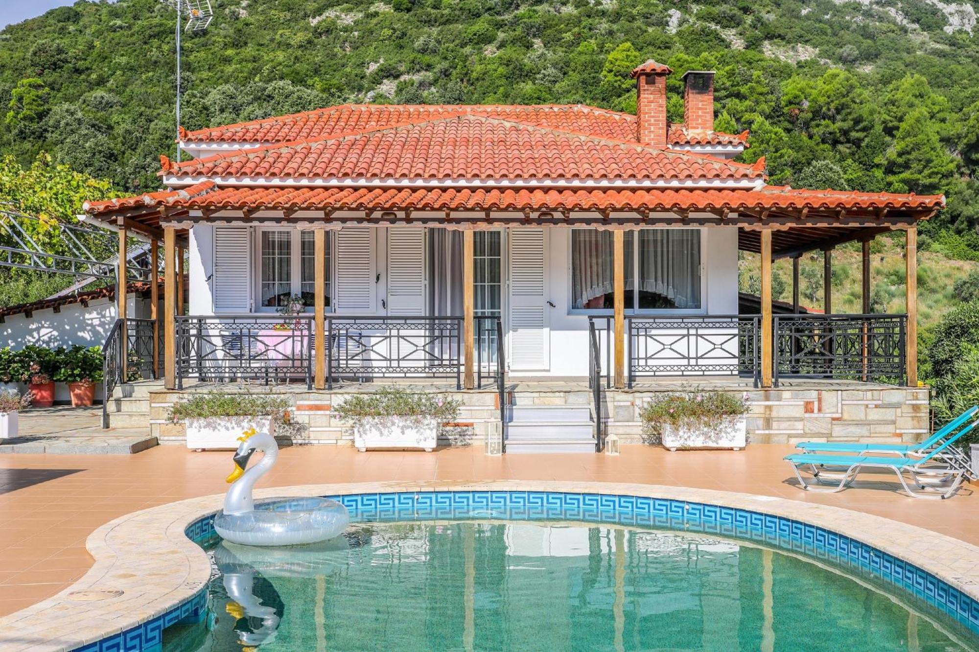 Villa Mitzelos Moni Evaggelistrias Ngoại thất bức ảnh